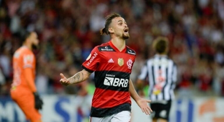 Flamengo corre contra o tempo para fechar venda de Michael ao Al-Hilal
