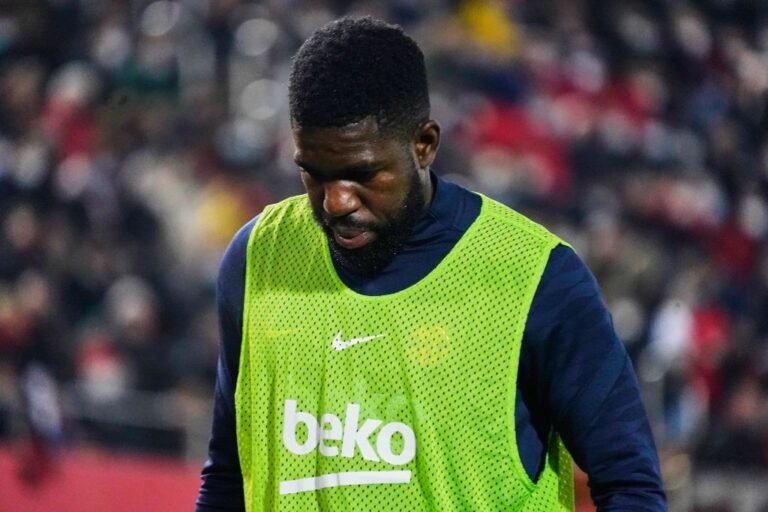 Barcelona anuncia nova lesão de Umtiti e jogador terá que passar por cirurgia