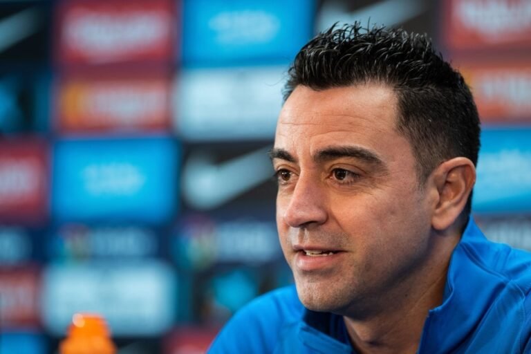 Xavi fala sobre o ‘El Clásico’ diante o Real Madrid