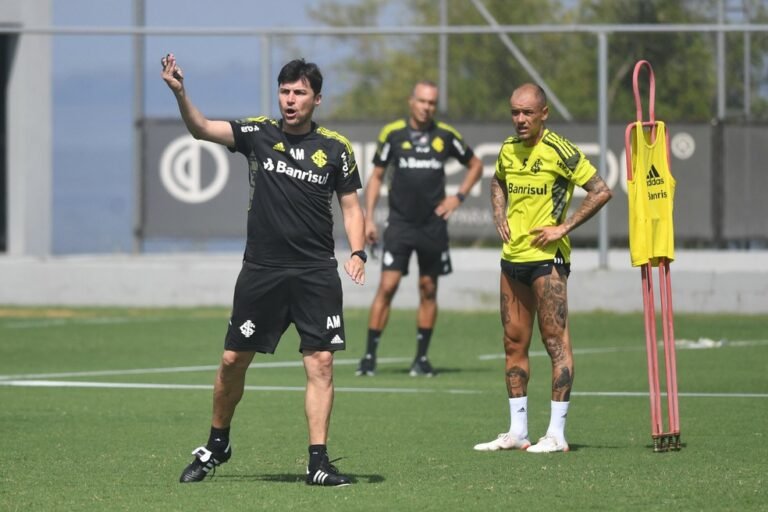 Rodrigo Dourado agrada Medina e deverá permanecer no Internacional