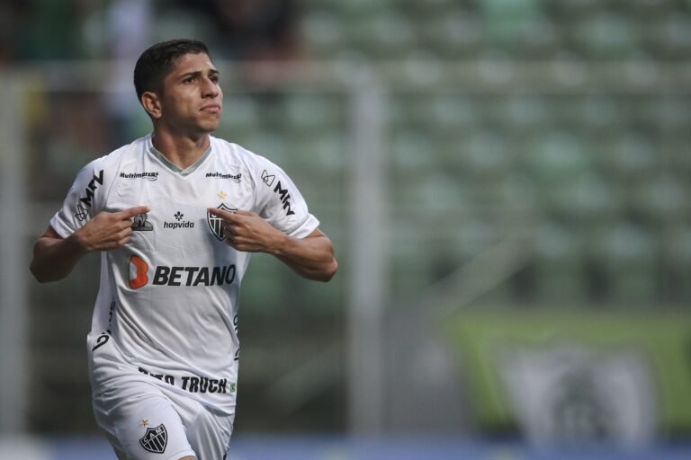 Clube colombiano tenta a contratação de Savarino, do Atlético Mineiro