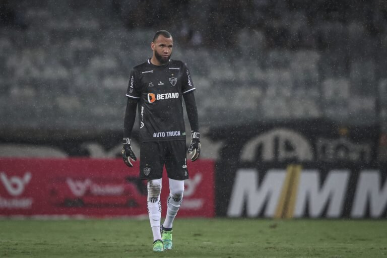 Éverson chega a 100 jogos com a camisa do Atlético Mineiro