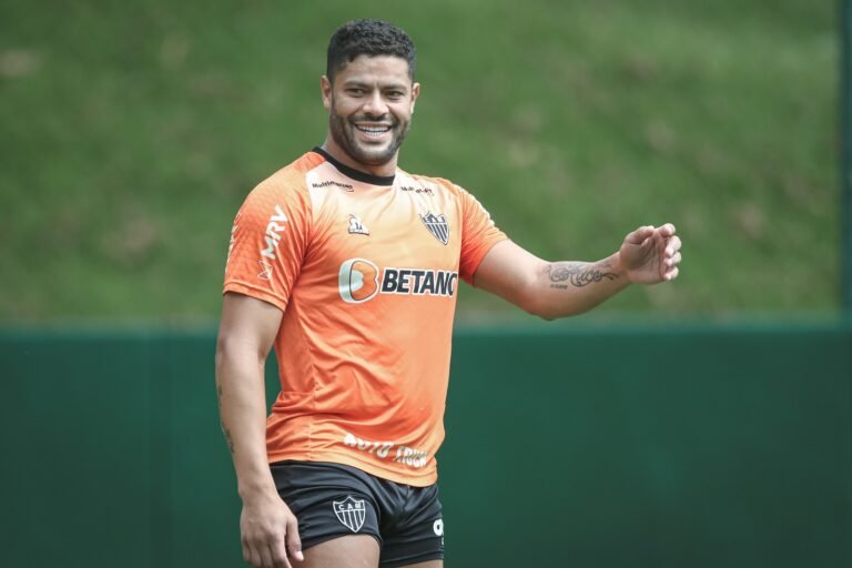 Sem desfalques, Atlético Mineiro divulga a lista de relacionados para a Supercopa