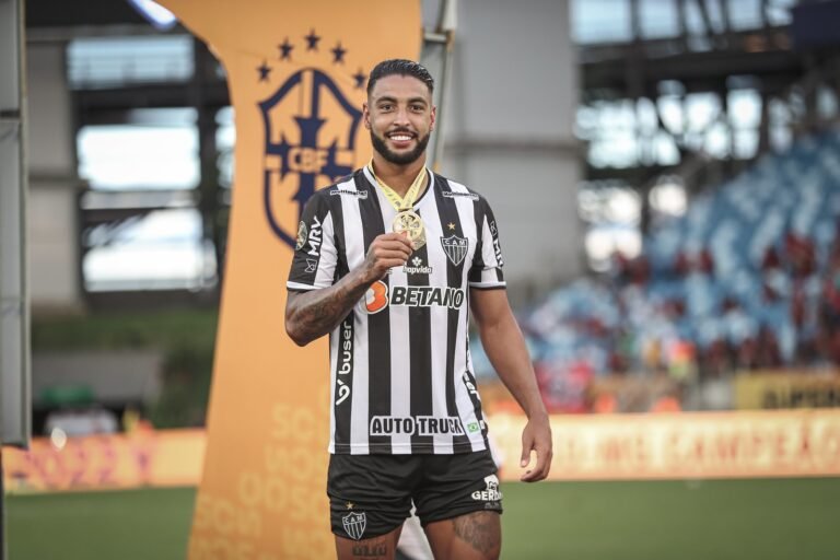 Nathan Silva fala em sonho realizado ao jogar pelo Atlético e conquista da Supercopa