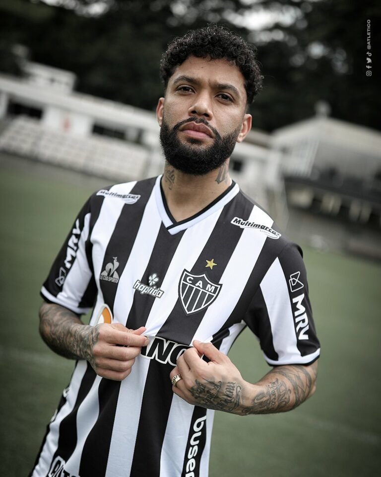 Otávio fala sobre sua chegada ao Atlético Mineiro: “estou muito feliz de voltar ao Brasil”