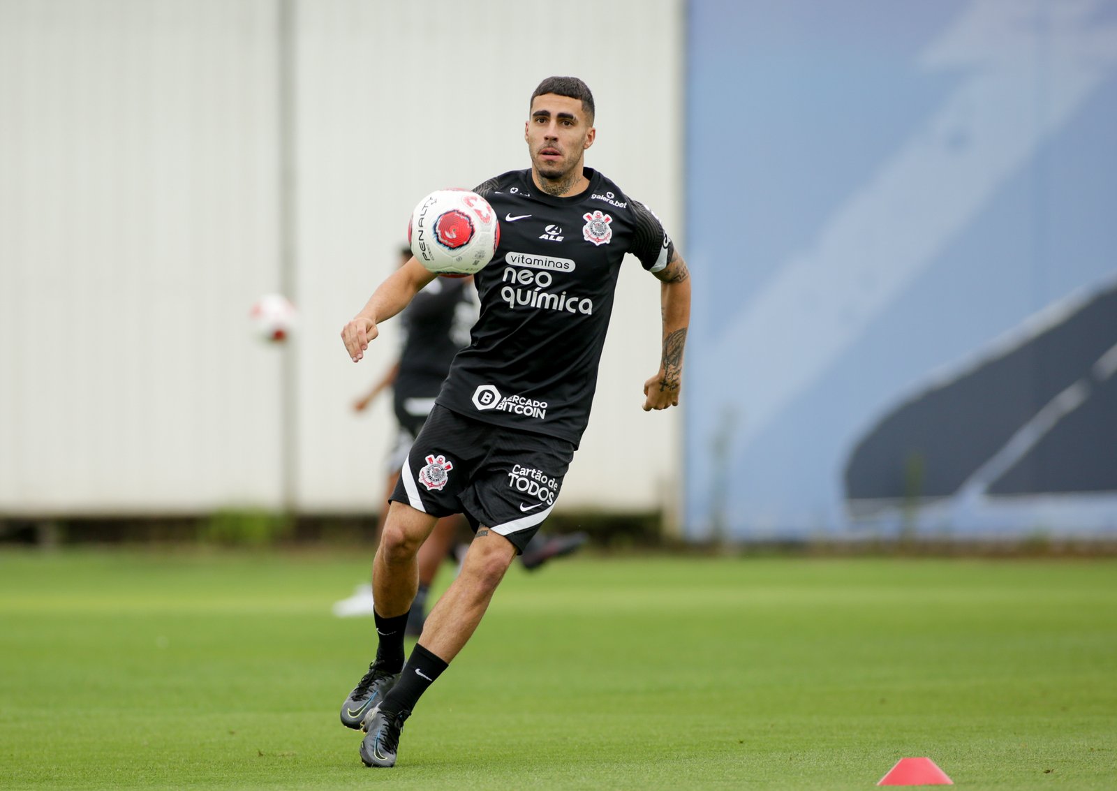 Reforço do Inter, Gabriel foi destaque em interceptações e desarmes no Brasileirão