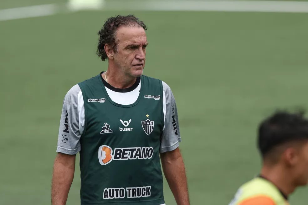 Cuca é descartado pela diretoria do Corinthians