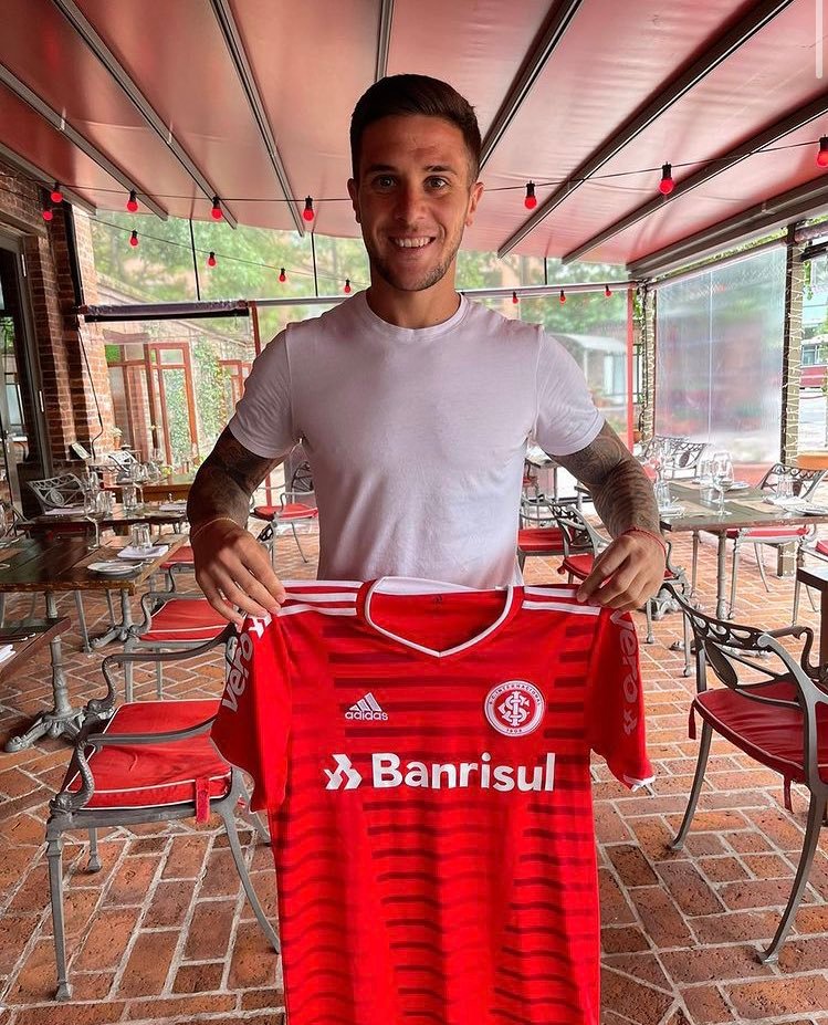 Bustos fala pela primeira vez como jogador do Inter: “Nos vemos logo”