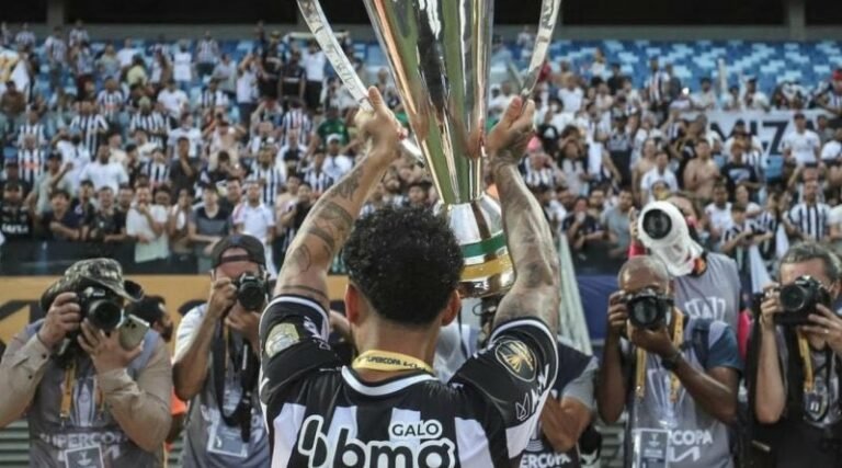 Otávio fala sobre torcida do Atlético e a conquista do primeiro título pelo alvinegro