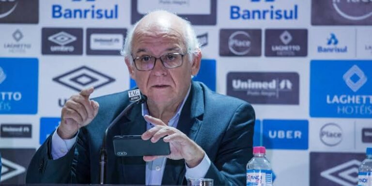 Romildo Bolzan afirma que o Grêmio não jogará o Gre-Nal: “Não há condições psicológicas”