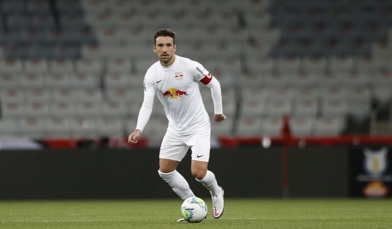 Dirigente nega negociação entre Léo Ortiz, do Bragantino, e Flamengo