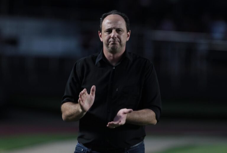 São Paulo terá que pagar quantia milionária caso demita Rogério Ceni