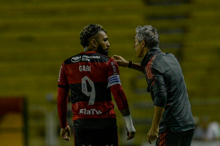 Gabigol elogia Paulo Sousa e cutuca ex-treinadores do Fla: “Faz tempo que não aprendia tanta coisa”