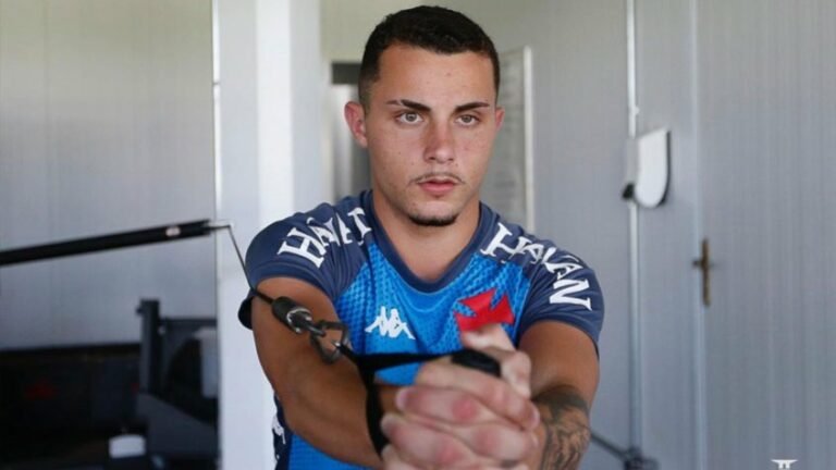 Bruno Gomes abriu mão de dívida no Vasco para assinar com o Inter