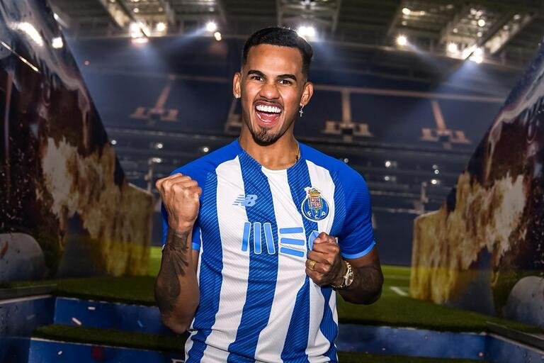 Flamengo tinha contratação de Galeno acertada, mas Porto atravessou o negócio