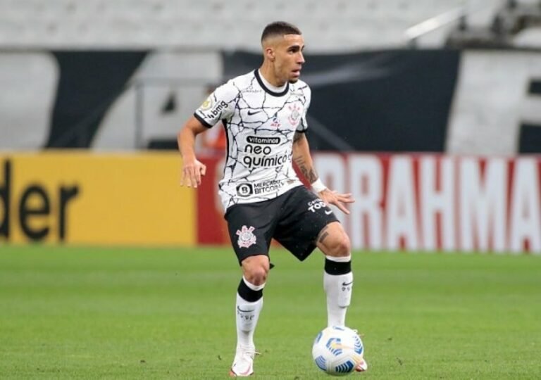 Gabriel deve rescindir com o Corinthians para assinar com o Inter, diz jornalista
