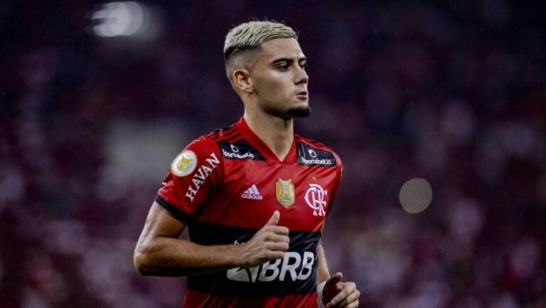 Crise no United atrasa desfecho de negociação por Andreas; Fla está otimista