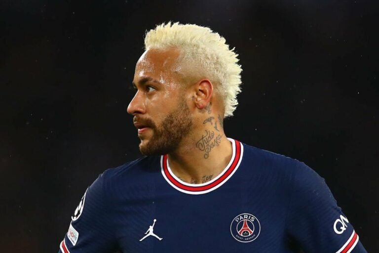 Neymar tem participação direta em gols contra todos os clubes que enfrentrou na fase eliminatória da UEFA Champions League