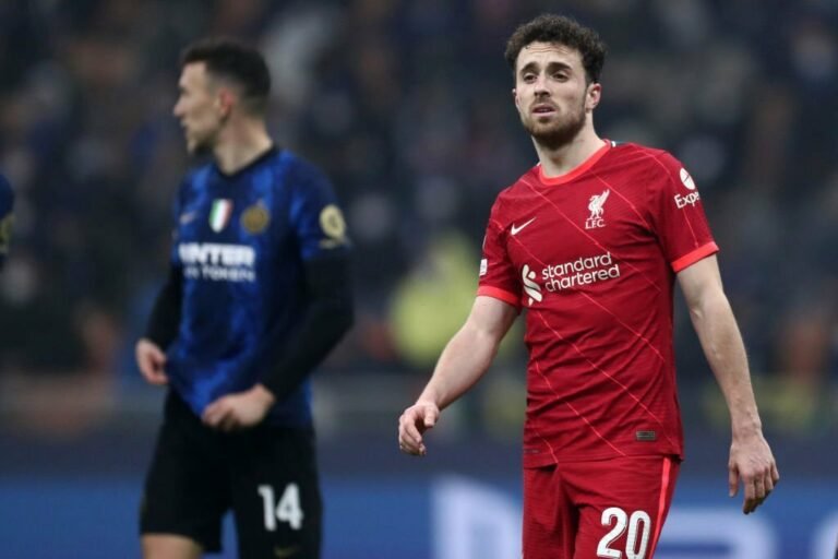 Com lesão no tornozelo, Diogo Jota será desfalque no Liverpool por tempo indeterminado