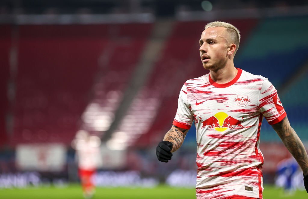 Arsenal e Tottenham estão interessados em contratar Angeliño, do RB Leipzig