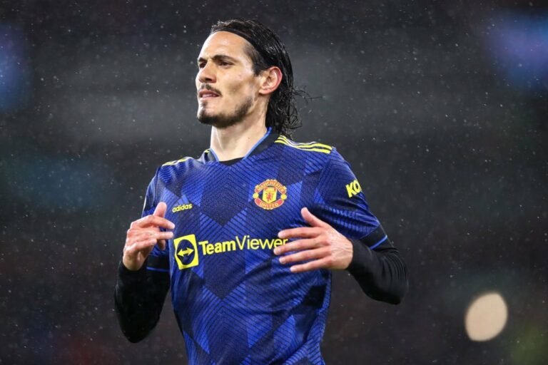 Alvo do Corinthians, Cavani desperta interesse de outro clube brasileiro