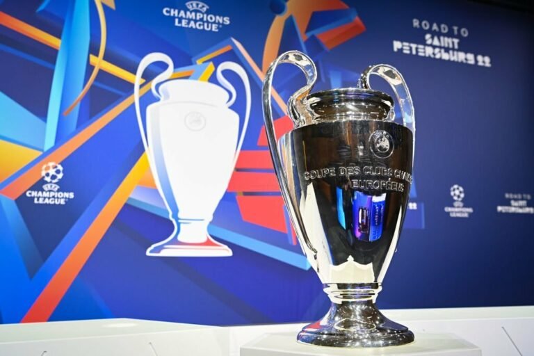 Após conflito, UEFA decide tirar final da Champions League de São Petersburgo