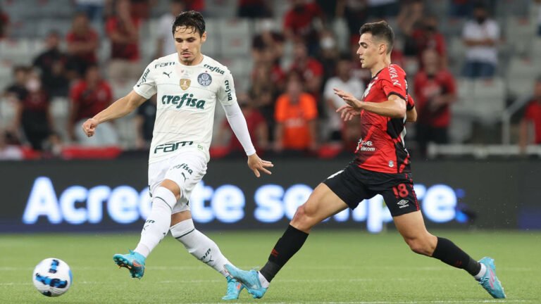 Palmeiras empata com Athletico-PR e depende de uma simples vitória para vencer Recopa