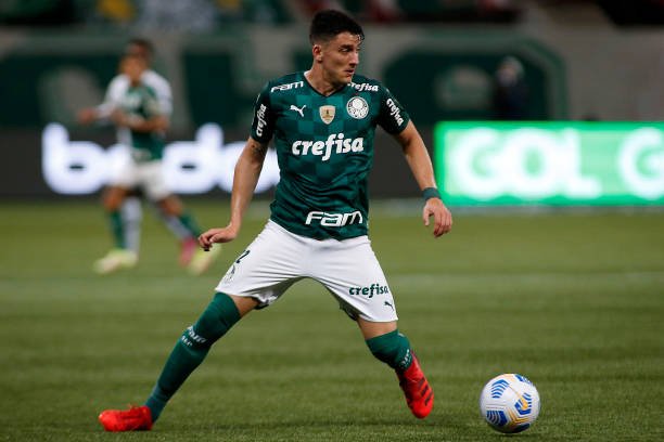 Piquerez agradece jogadores do Palmeiras por convocação para seleção uruguaia