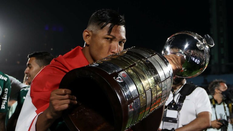 Rony está confiante para disputa do Mundial de Clubes