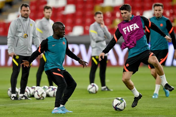 Chelsea faz treino regenerativo antes da decisão do Mundial de Clubes