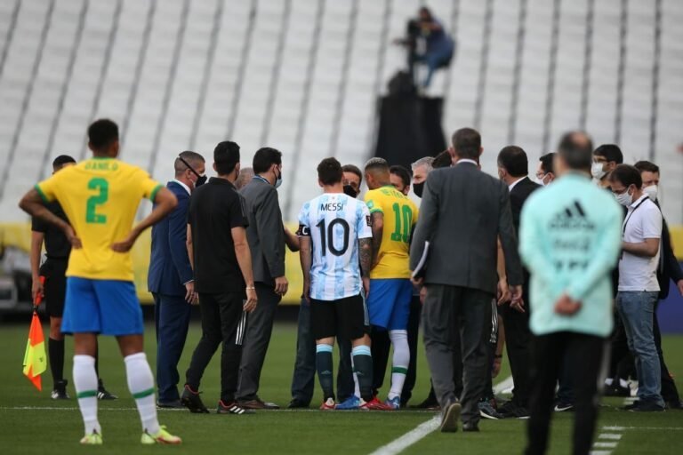 Comitê da FIFA julga partida suspensa entre Brasil x Argentina nesta quarta