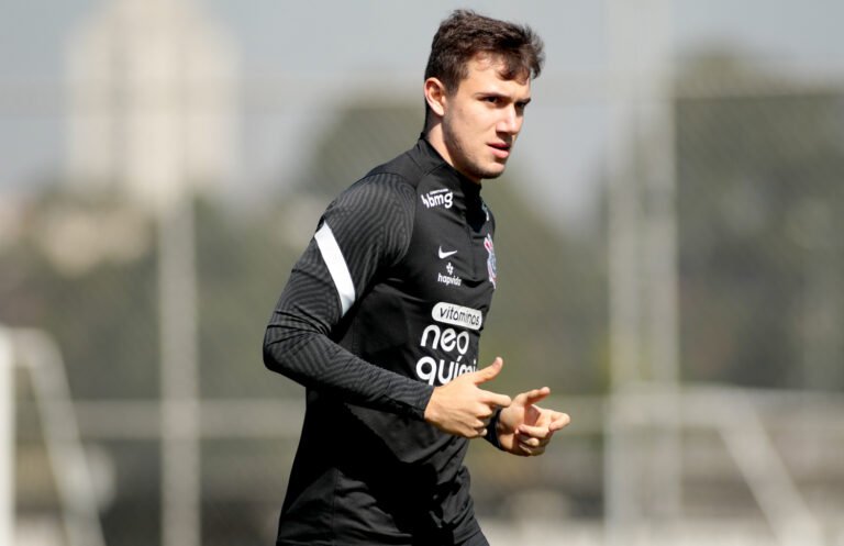 Clubes italianos estão interessados em Lucas Piton, do Corinthians