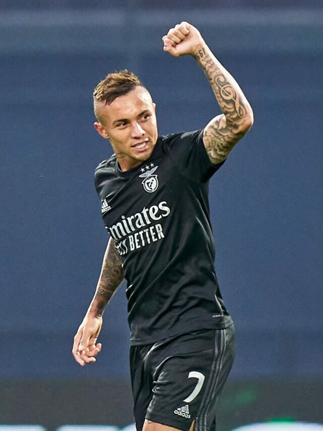 cropped-everton-cebolinha-comemora-gol-do-benfica-contra-o-famalicao-1600455556494_v2_1x1-scaled-1.jpg