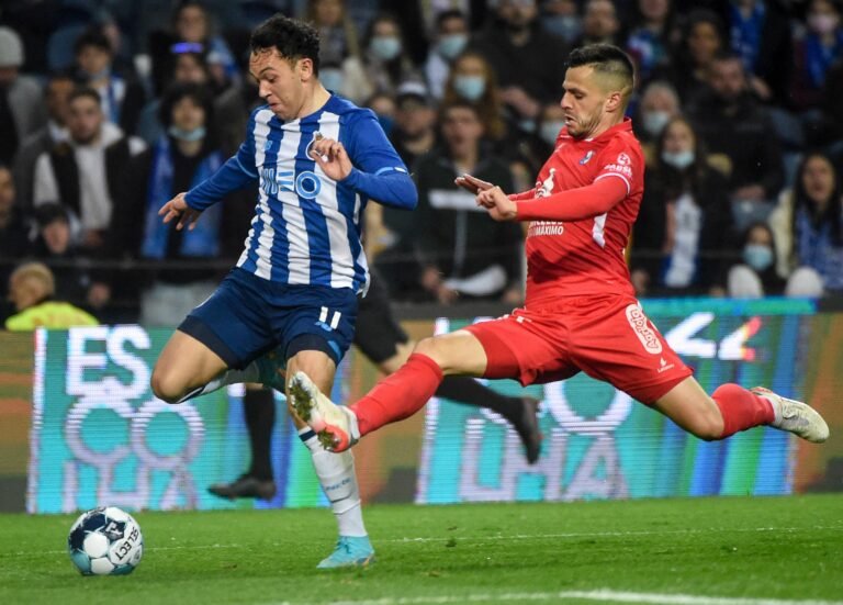 Com mais um em campo, Porto empata com Gil Vicente