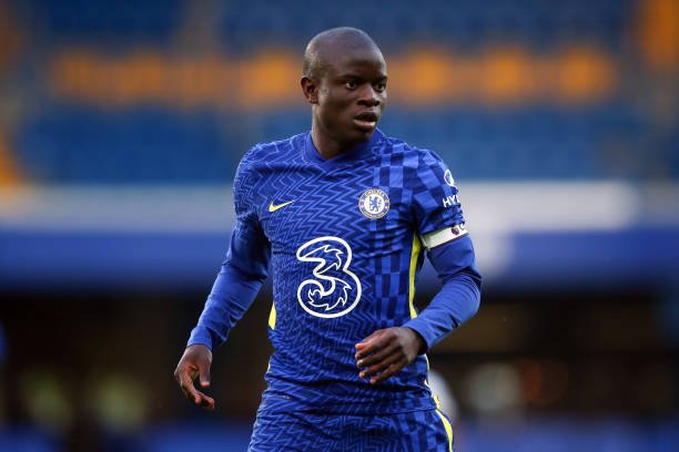 PSG quer reforçar time galático e se interessa na contratação de Kanté