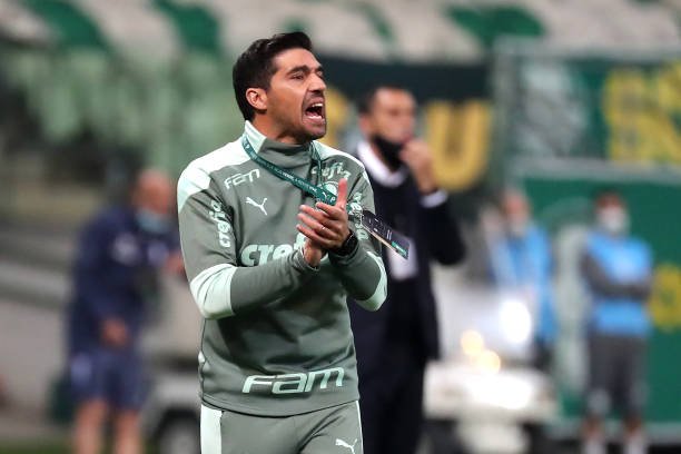 Palmeiras critica fala de Neto sobre mãe de Abel Ferreira