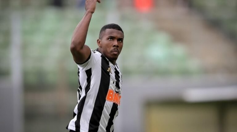 Atlético Mineiro acerta venda de atacante para o Ferencváros