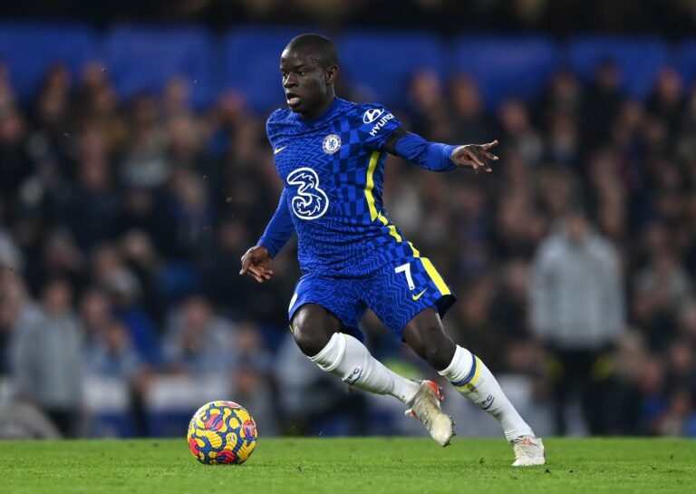 Kanté fala sobre como imagina seu futuro no Chelsea