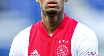 Manchester United e mais quatro clubes têm interesse em meia do Ajax