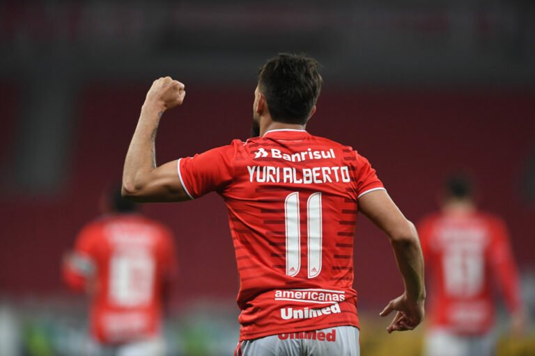 Inter usará dinheiro da venda de Yuri Alberto para pagar dívidas na Fifa