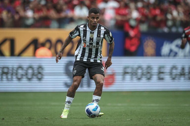 Allan renova com o Atlético até 2025 e tem seu contrato já publicado no BID