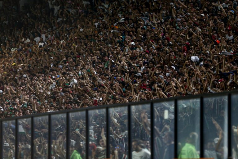Fluminense estuda mandar próximo jogo da Libertadores em São Januário