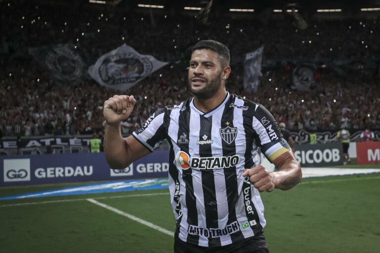 Hulk desperta interesse de clubes da Arábia Saudita e MLS, diz jornalista