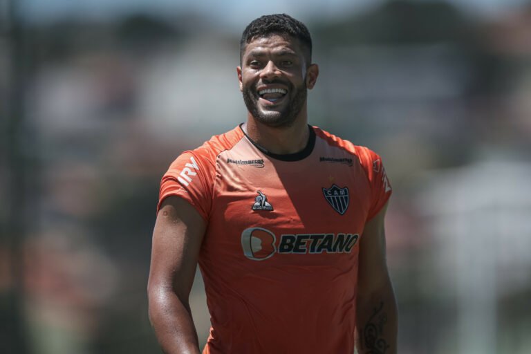 Hulk testa positivo e desfalca o Atlético no Campeonato Mineiro