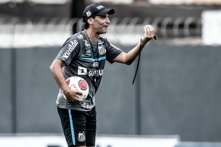 Santos encerra preparação para ‘final’ contra o Palmeiras; veja a escalação