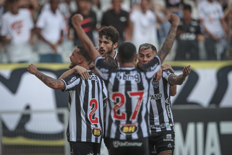 Marcas e recordes: Galo iguala melhor campanha da década no Mineiro e se aproxima de 300 dias de invencibilidade no Mineirão