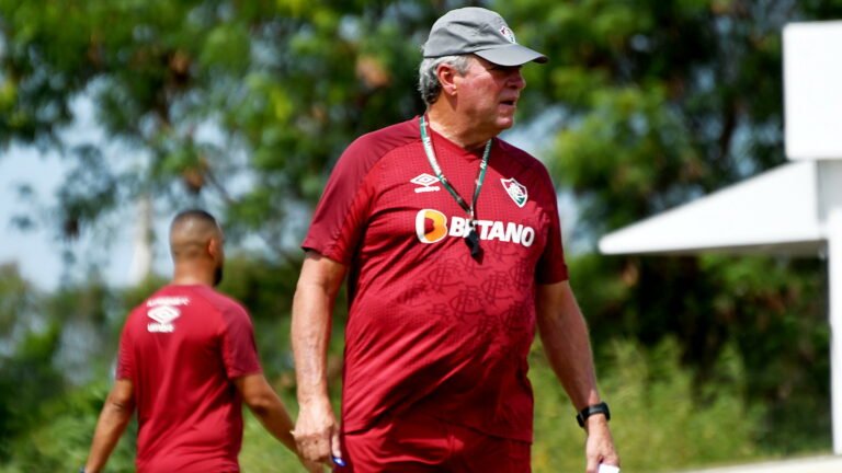 Fluminense encerra preparação para clássico contra o Botafogo; veja provável escalação