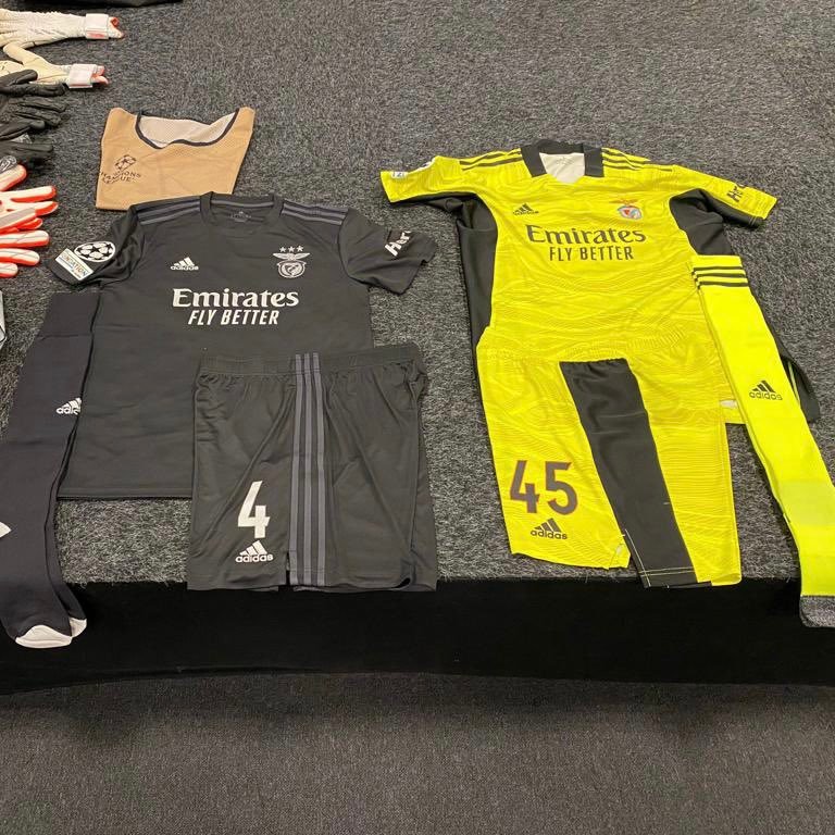 Benfica vai vestir camisa da temporada anterior na Champions; entenda