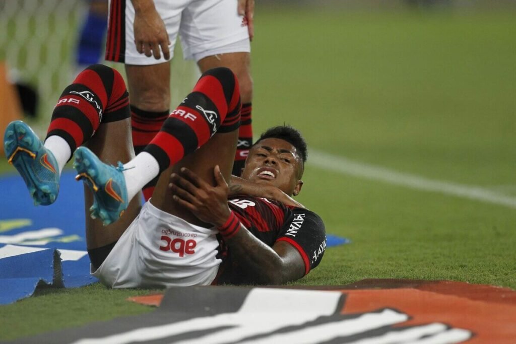 Bruno Henrique Está Fora Do Clássico De Domingo Contra O Vasco