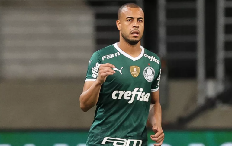 Palmeiras divulga diagnóstico de lesão de Mayke e já inicia tratamento